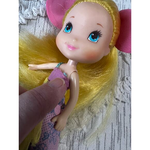 Berry Dazzling Lemon Meringue Doll 2008 Hasbro Strawberry Shortcake - Picture 6 of 9